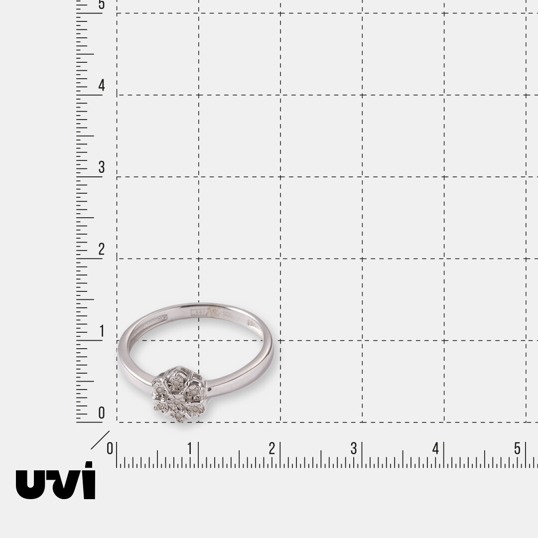 Серебряное кольцо с бриллиантами